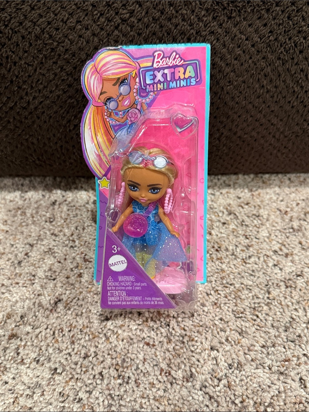 Barbie Extra Mini Minis Doll with Blue Dress and Pink Accessories - Pink Streak